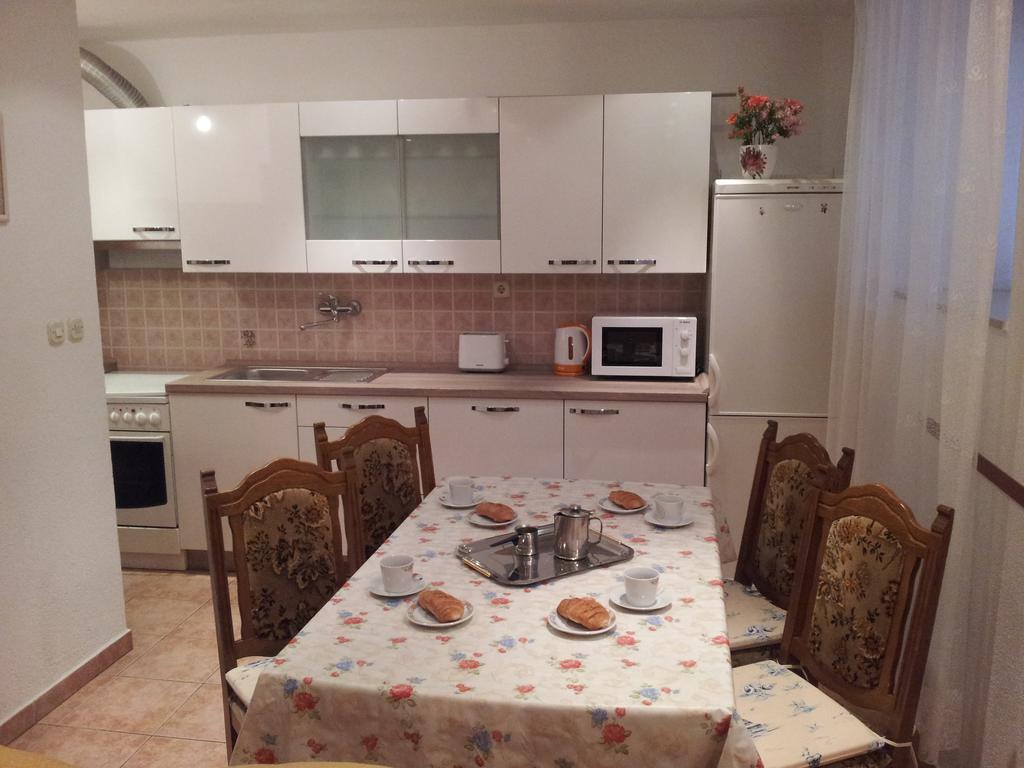 Apartment Tomislav Split Room photo